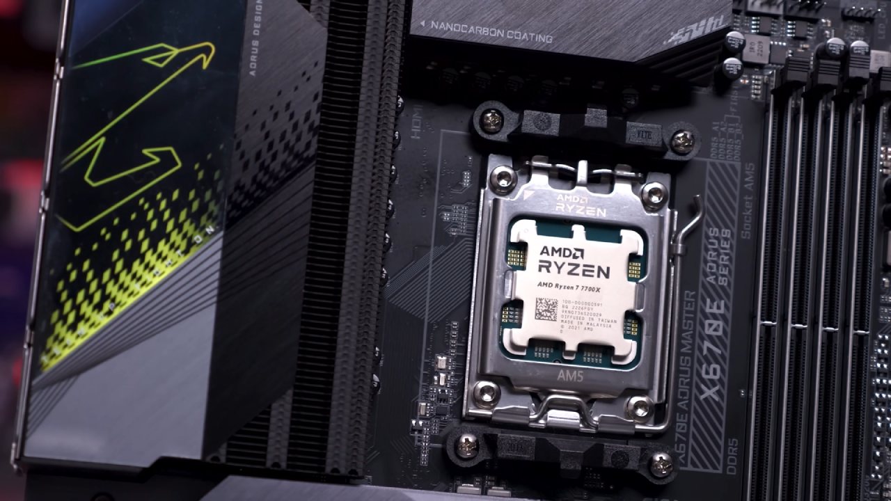 AMD, Ryzen 7 9700X, 7700X, Performance Differences, Windows 11 Gaming, NoobFeed