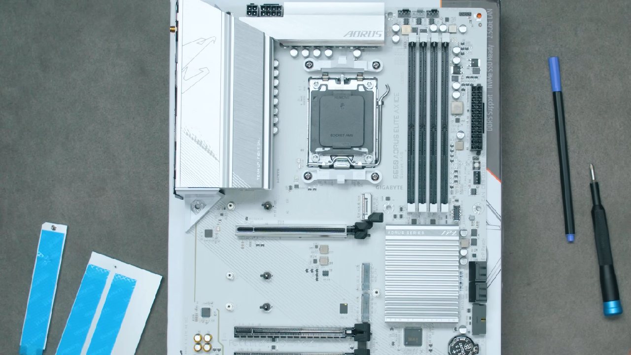 Gigabyte, B650 Aorus Elite, AX ICE, Review, Stylish White PCB, Powerful VRM Design, NoobFeed