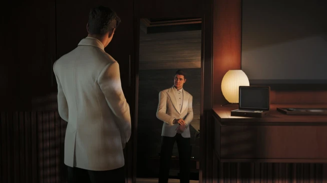 007 First Light 007 looking in the mirror