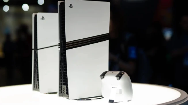 Sony PlayStation Console and Controller 