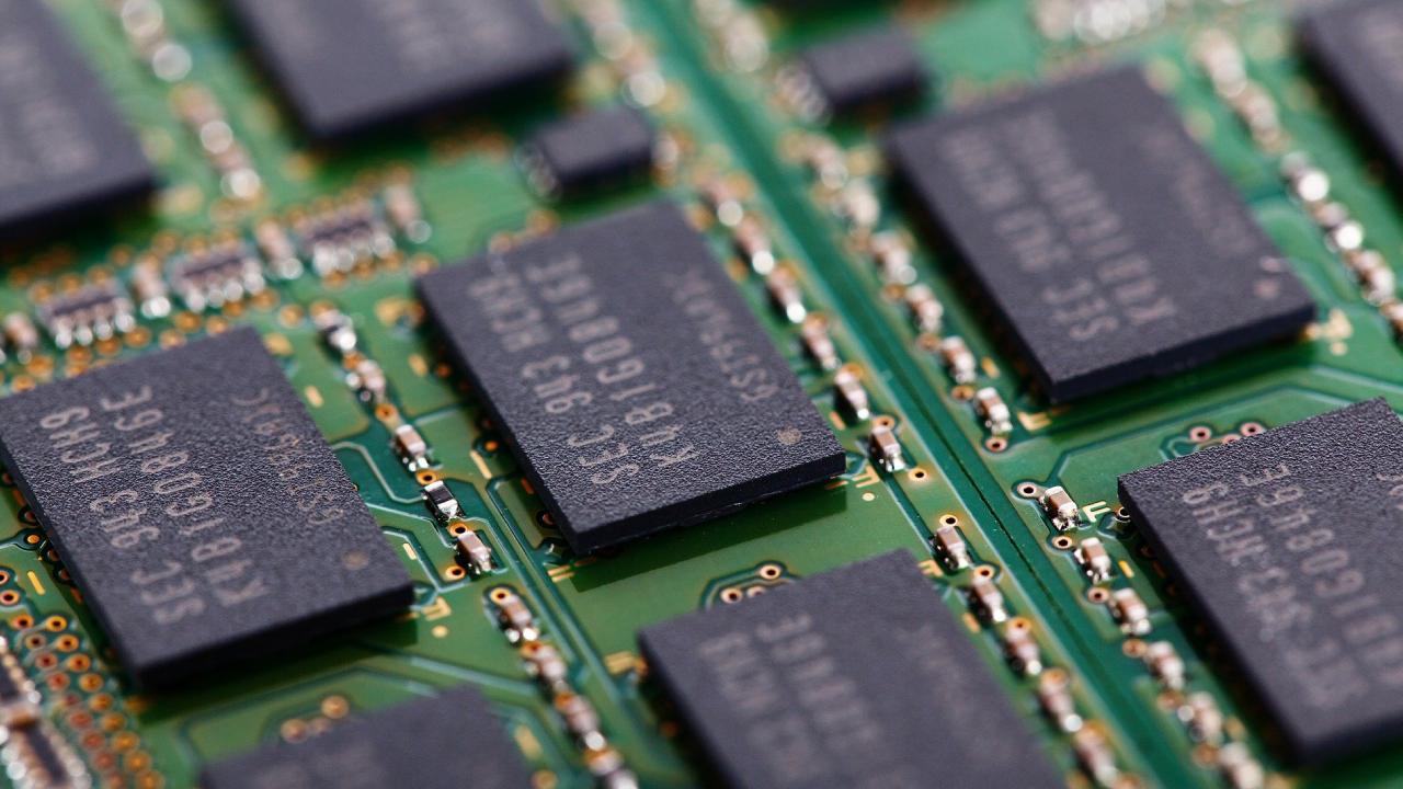 CXMT DRAM Chip