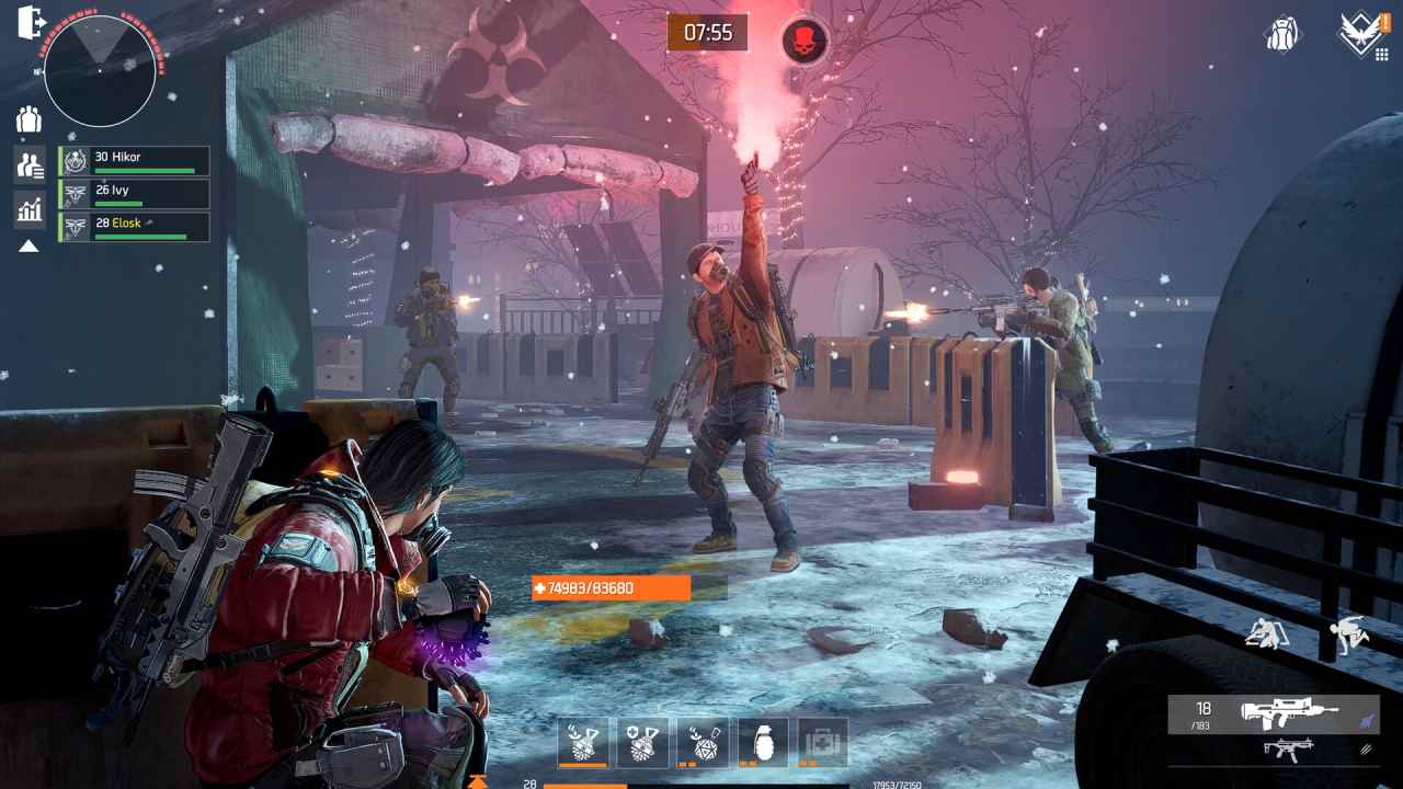 The Division Resurgence man shooting a Flare