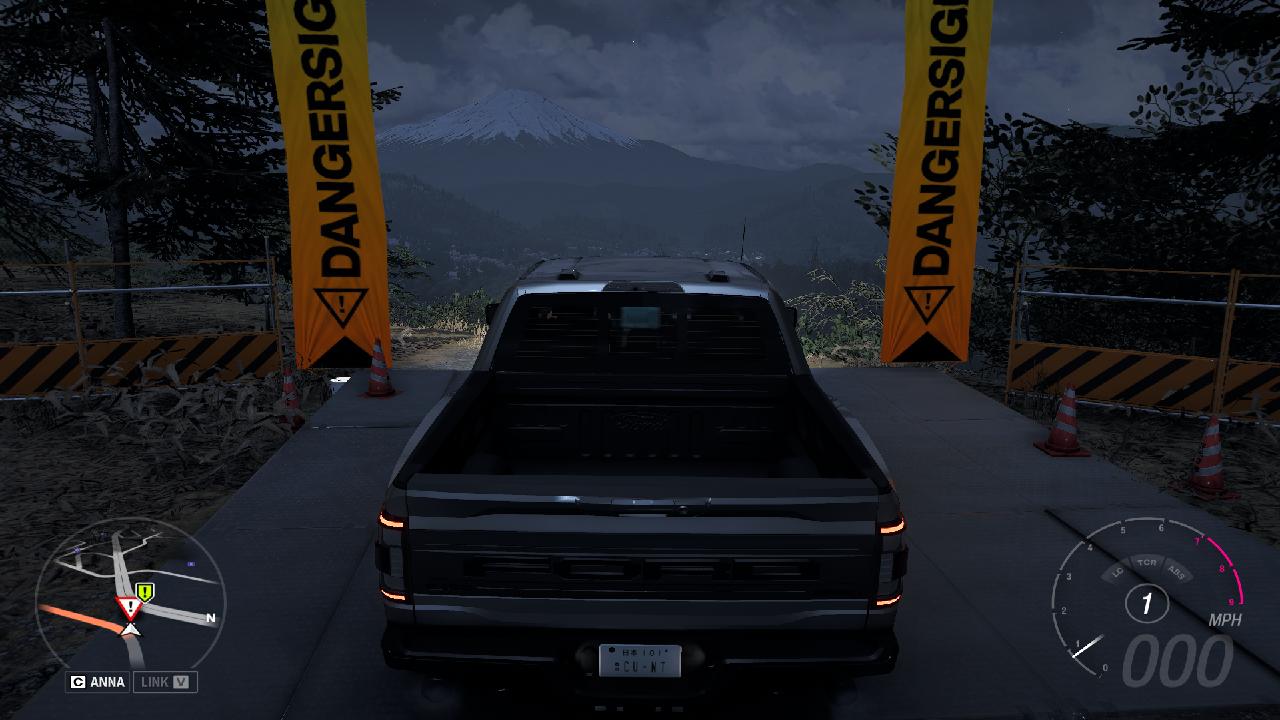 Forza horizon 6 danger sign gameplay