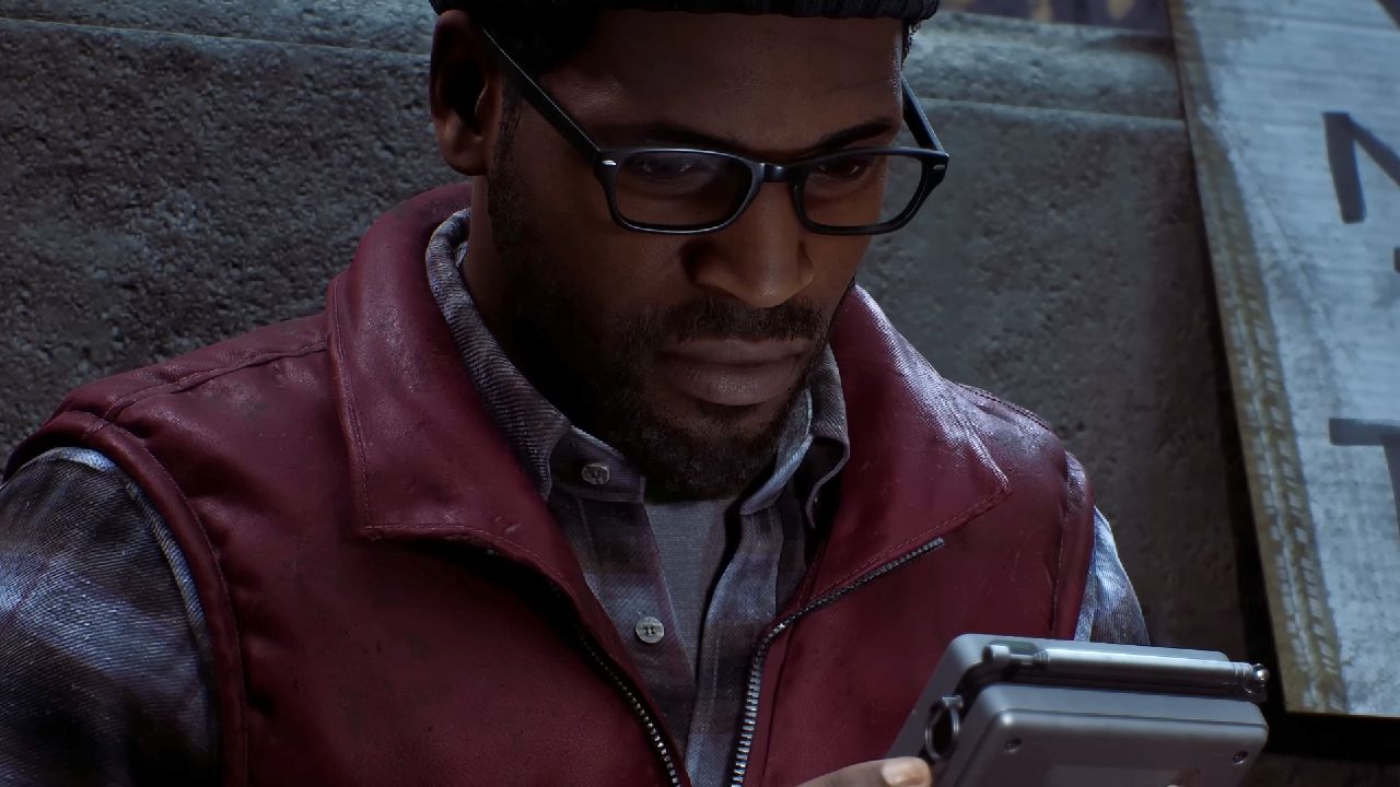 Silent Hill Townfall protagonist Simon holds CRTV
