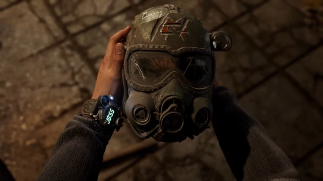 Metro 2039 POV of holding Helmet