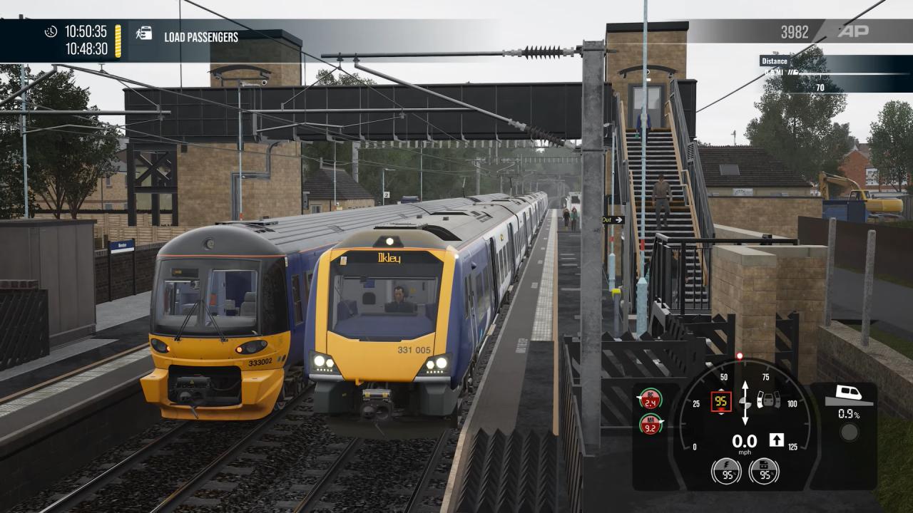 Train Sim World 7 displays boarding passengers