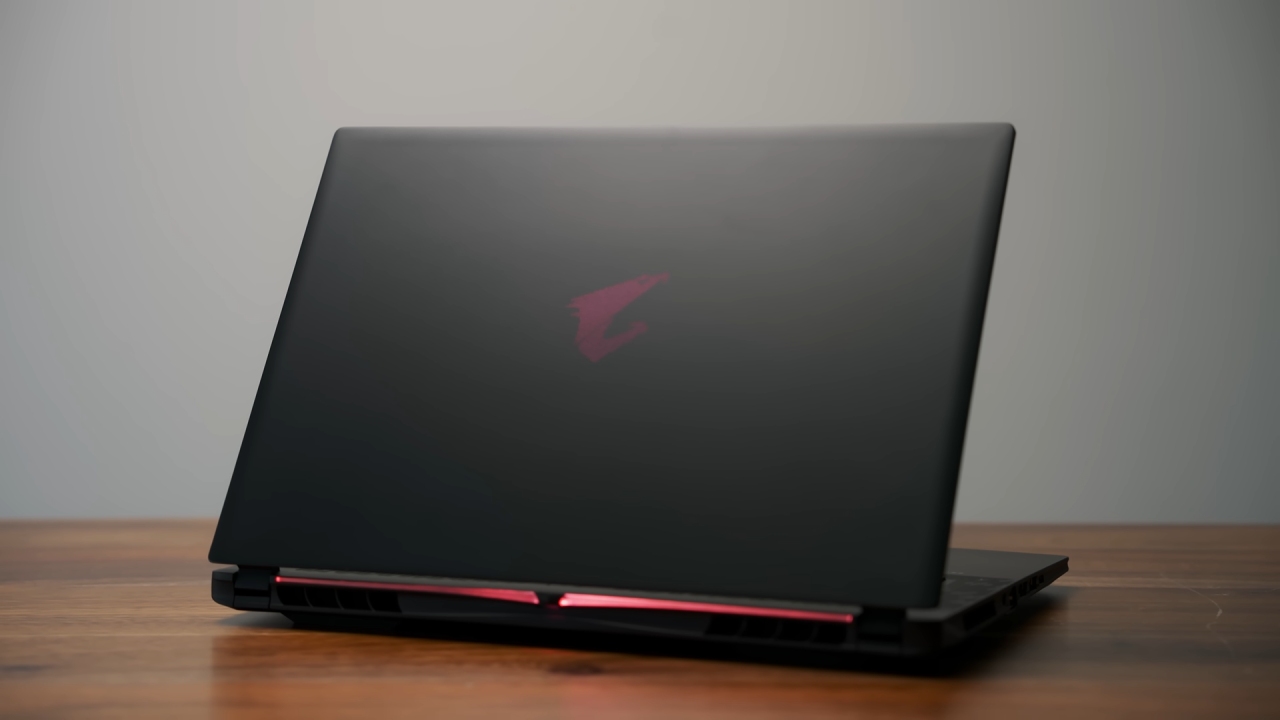 Gigabyte AORUS MASTER 16 Gen 2