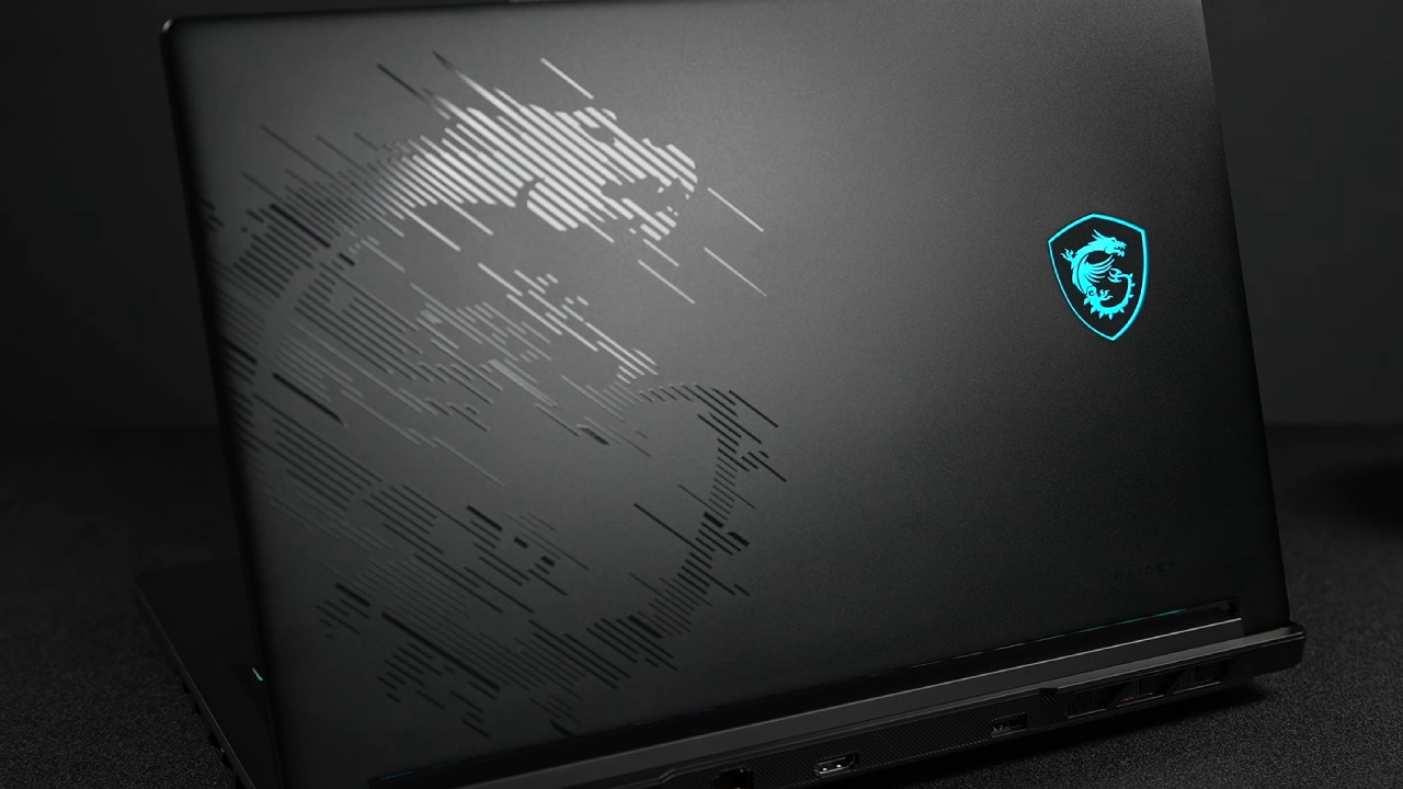 MSI Raider A16 HX B8W